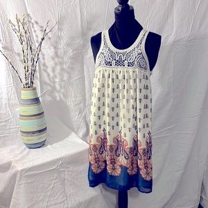 Blu Pepper sundress. Macramé top with rayon paisley. Lined. Perfect for summer.